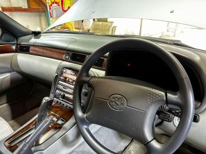 30ソアラ内装リペア ステアリングリペア ダッシュボードリペア