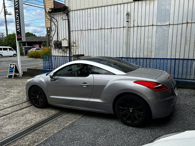 プジョーRCZ　天井張り替え／千葉・東京・神奈川・埼玉